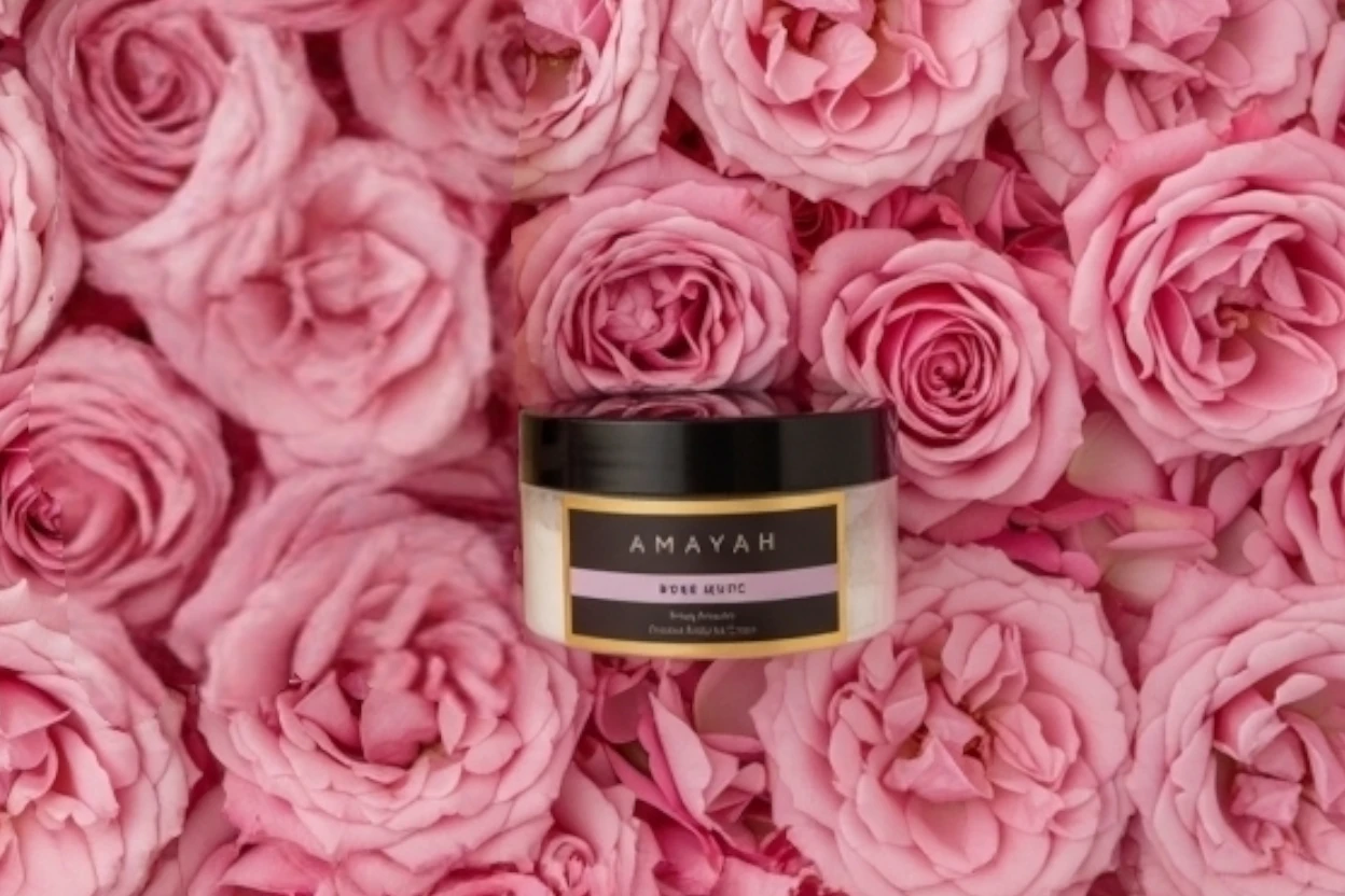 بودرة الجسم "روز مسك" برائحة الورد و المسك